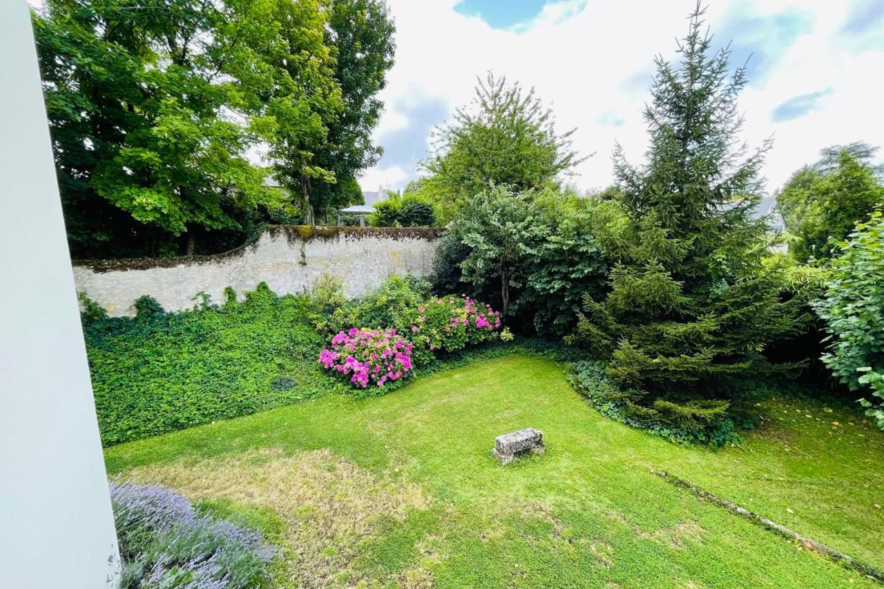 La Belle Ferronniere Appartement Avec Environnement Paisible อองบวส ภายนอก รูปภาพ