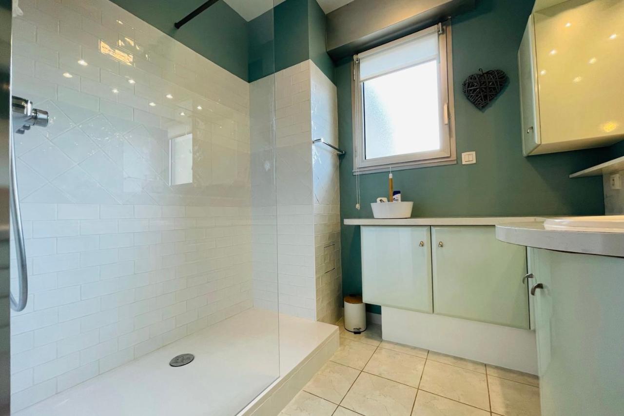 La Belle Ferronniere Appartement Avec Environnement Paisible อองบวส ภายนอก รูปภาพ