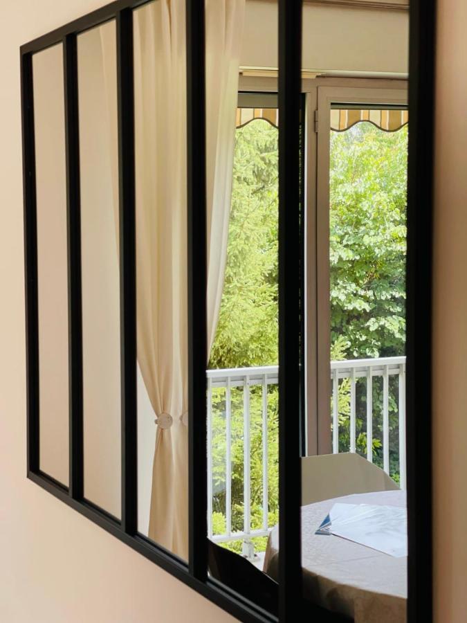 La Belle Ferronniere Appartement Avec Environnement Paisible อองบวส ภายนอก รูปภาพ
