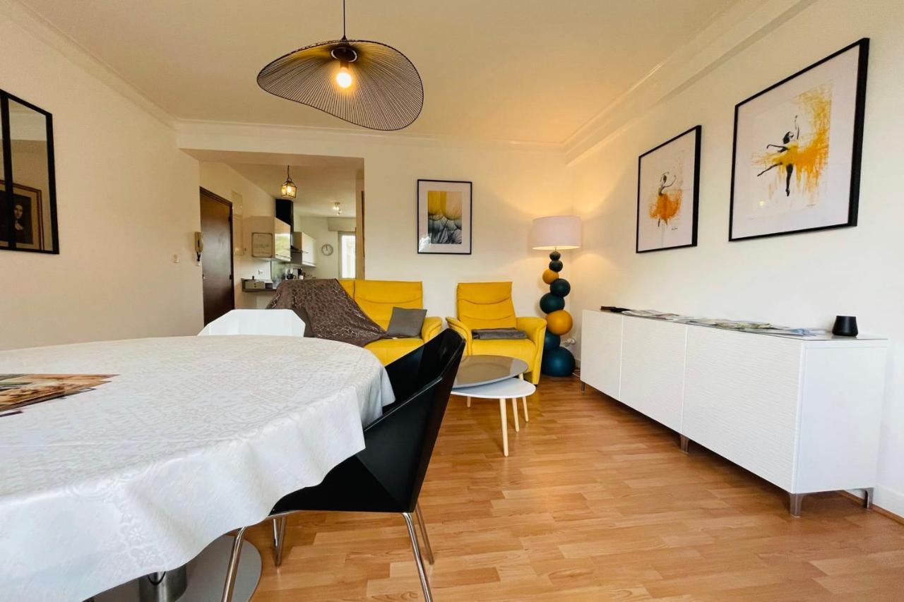 La Belle Ferronniere Appartement Avec Environnement Paisible อองบวส ภายนอก รูปภาพ