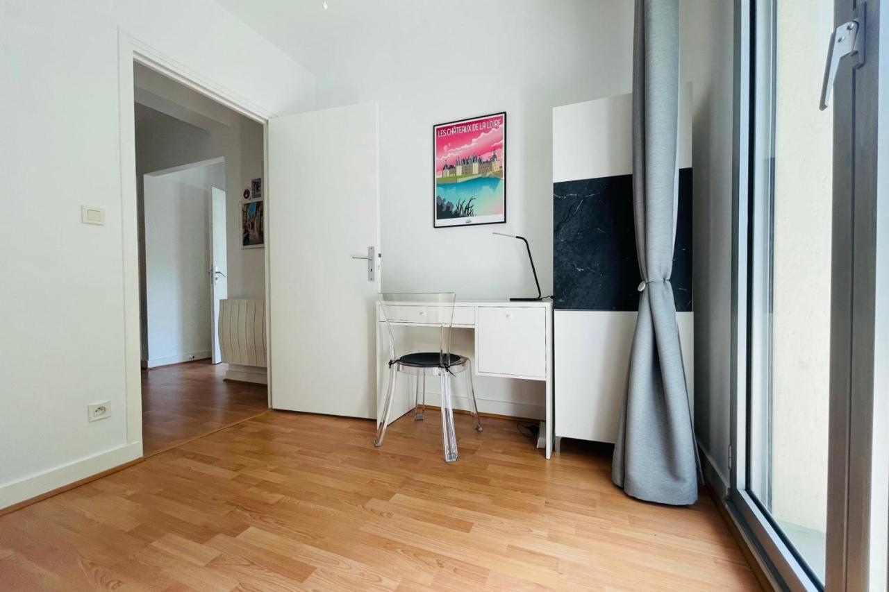 La Belle Ferronniere Appartement Avec Environnement Paisible อองบวส ภายนอก รูปภาพ