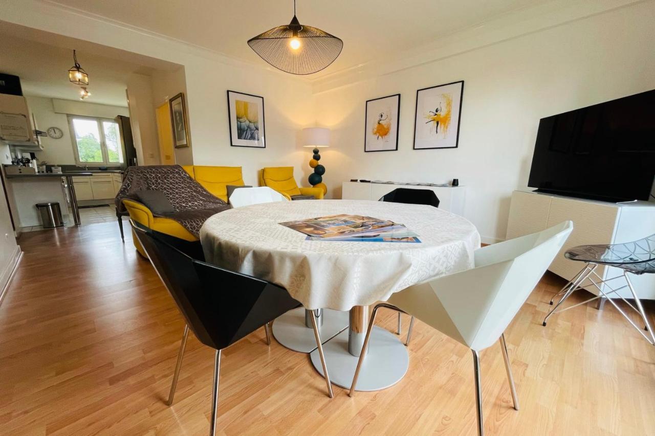 La Belle Ferronniere Appartement Avec Environnement Paisible อองบวส ภายนอก รูปภาพ